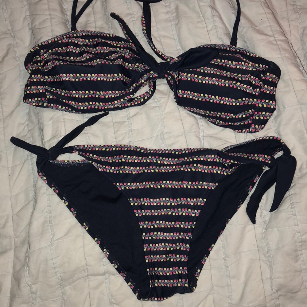 Gap Bikini